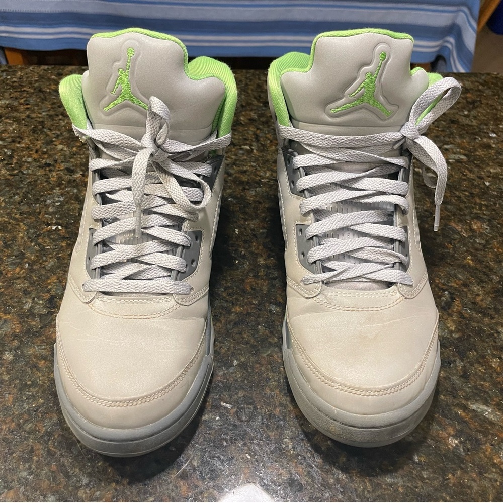 COPY - Jordan five green bean